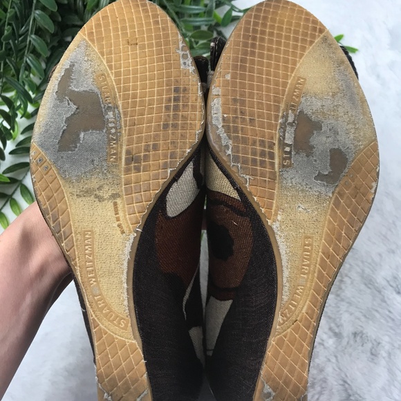 Stuart Weitzman 9 Brown Floral Wedges - Picture 7 of 7